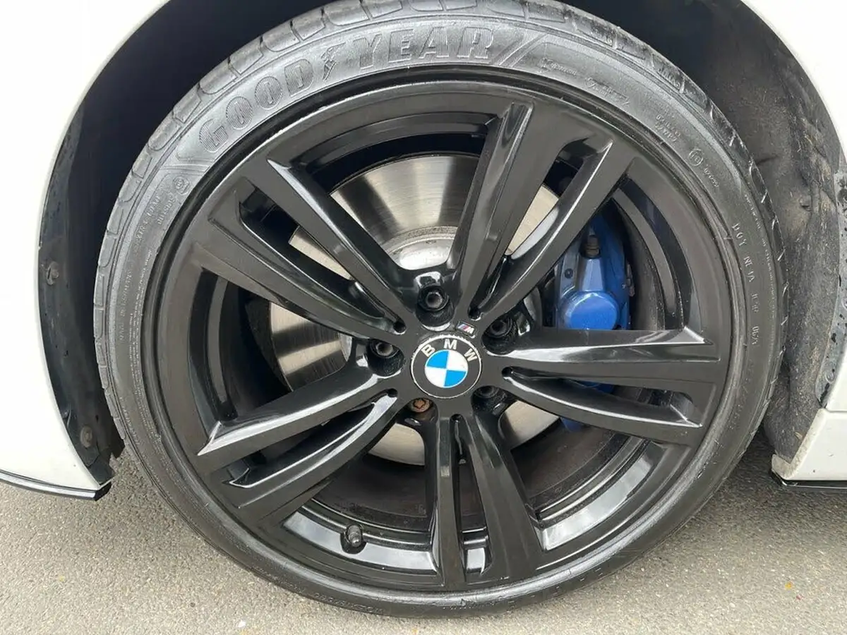2017-bmw-3-series-20-330i-m-sport-saloon-4d-auto-big-59