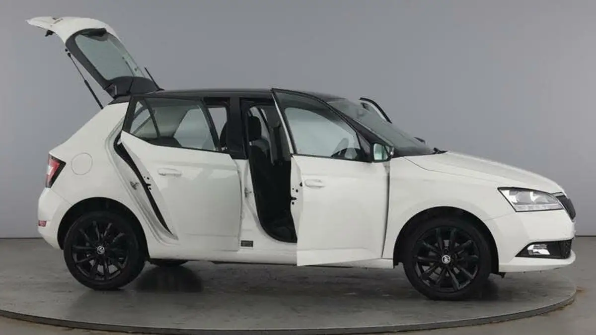 2019-skoda-fabia-10-tsi-colour-edition-big-9
