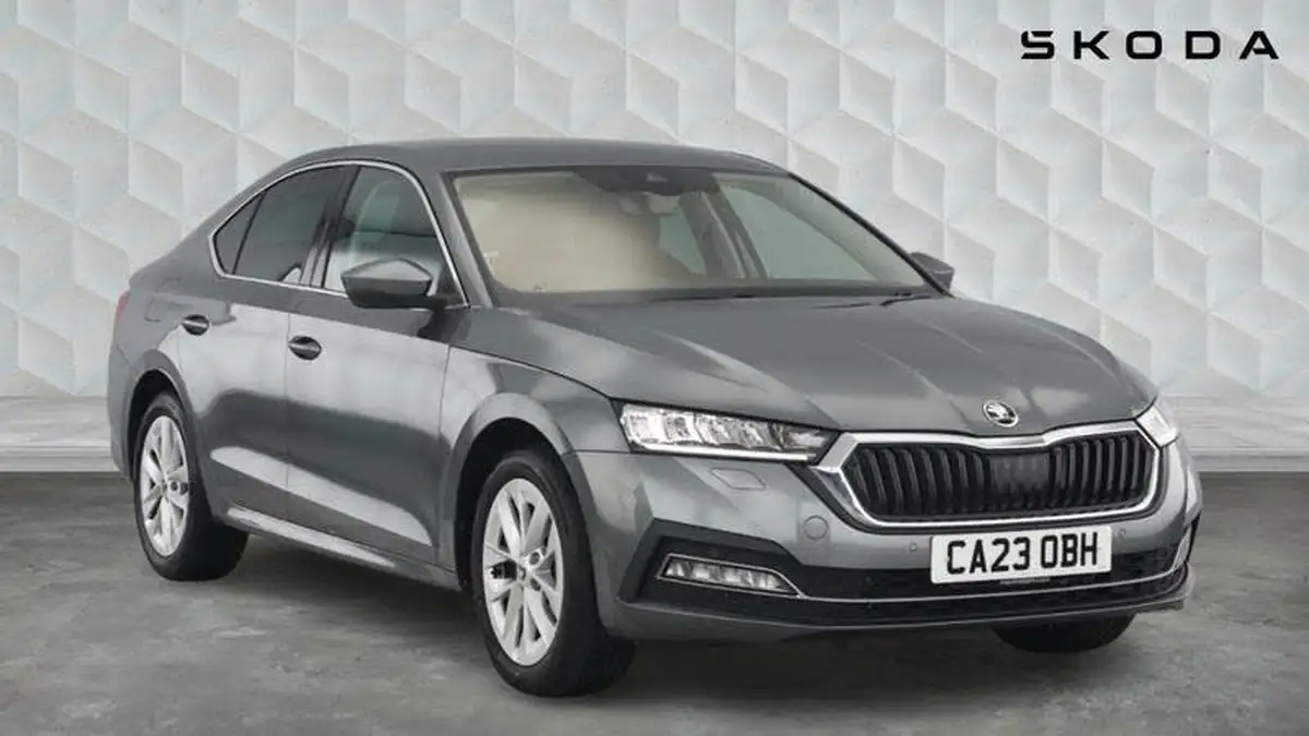2023-skoda-octavia-15-tsi-se-l-hatchback-big-0