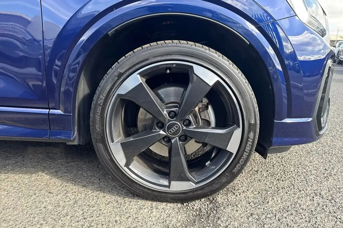 2023-audi-q2-15-35-tfsi-black-edition-s-tronic-big-9