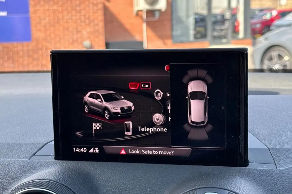 2018-audi-q2-14-tfsi-s-line-s-tronic-big-48