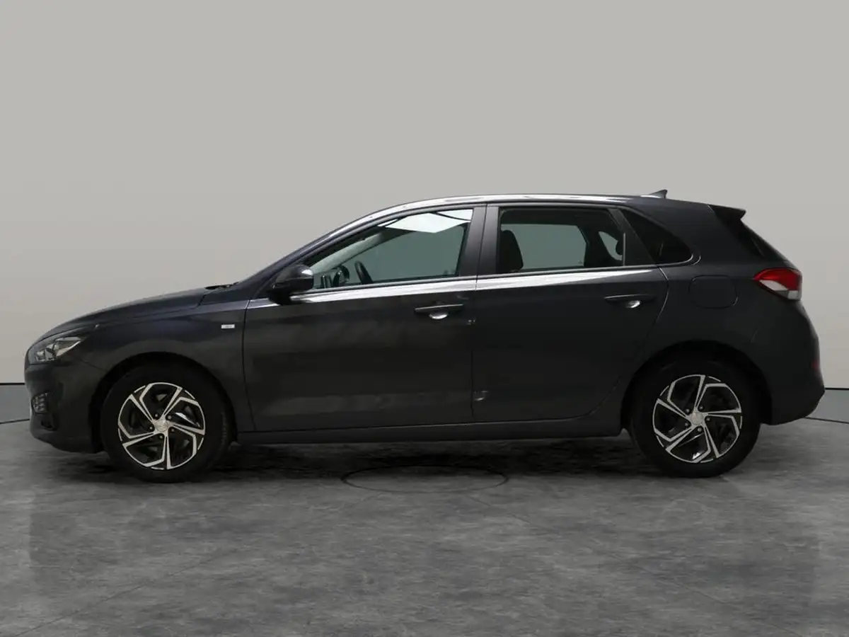 2023-hyundai-i30-10-t-gdi-se-connect-hatchback-dct-big-12