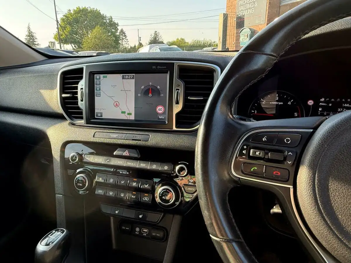 2017-kia-sportage-20crdi-kx-3-big-36