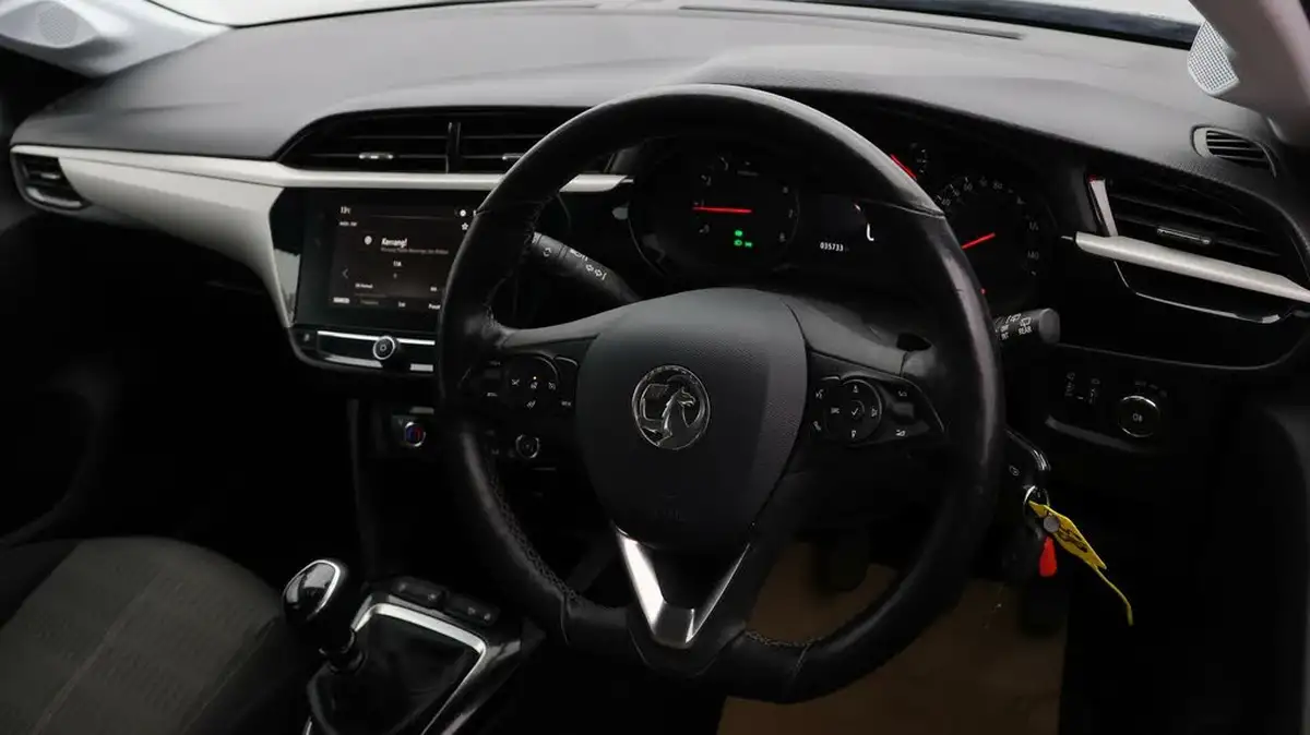 2020-vauxhall-corsa-12-turbo-se-premium-big-8