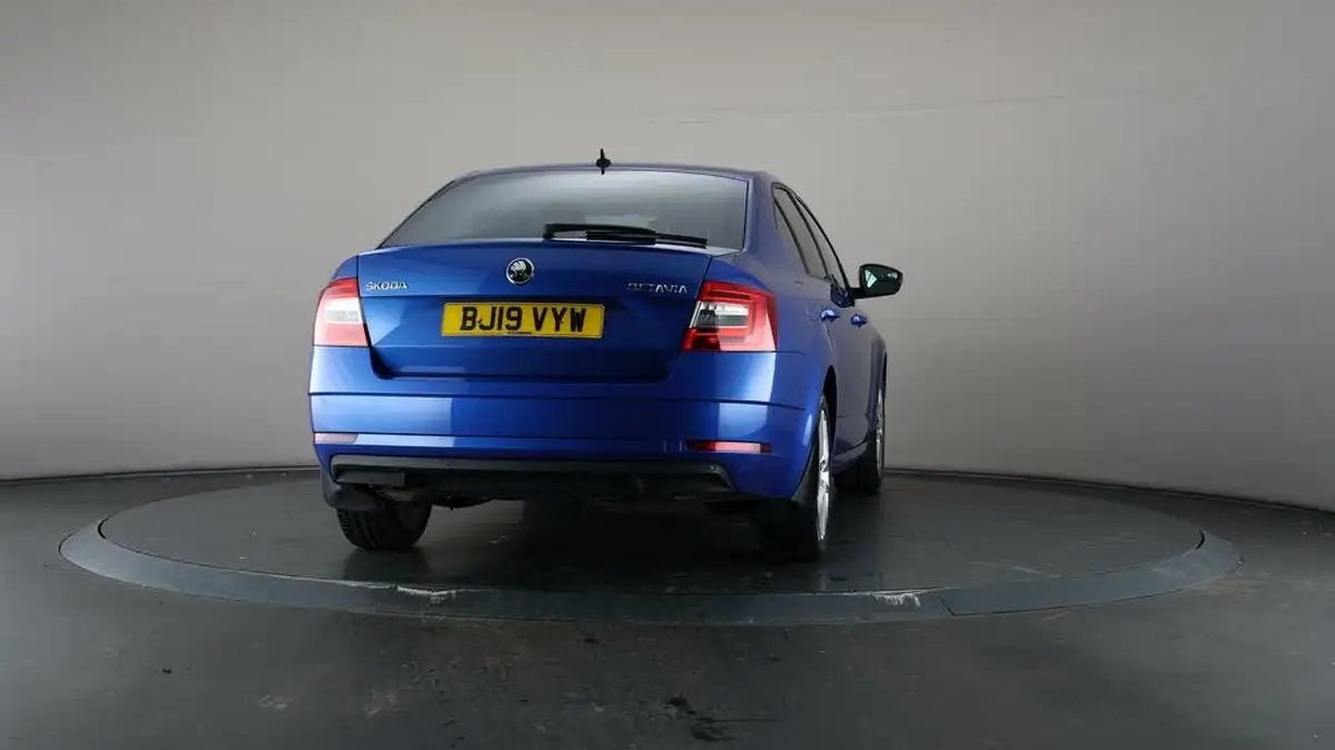 2019-skoda-octavia-15-tsi-se-l-hatchback-dsg-big-61