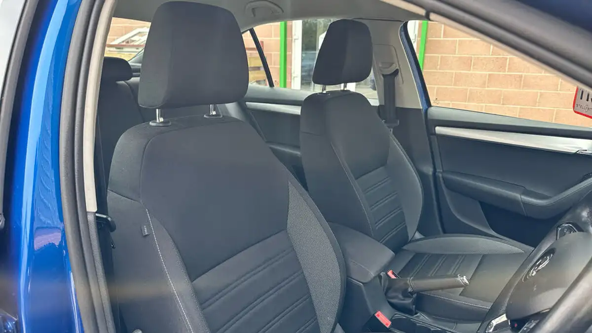 2018-skoda-octavia-14-tsi-se-hatchback-big-41
