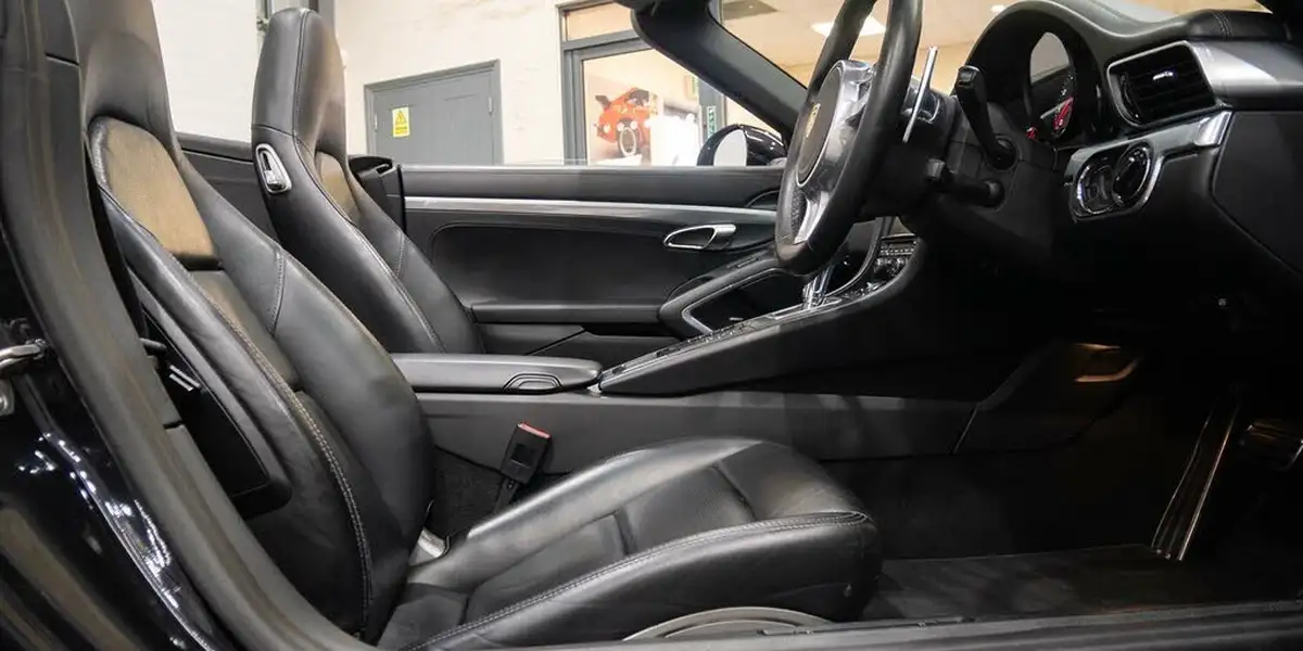 2013-porsche-911-38-carrera-s-cabriolet-pdk-big-13
