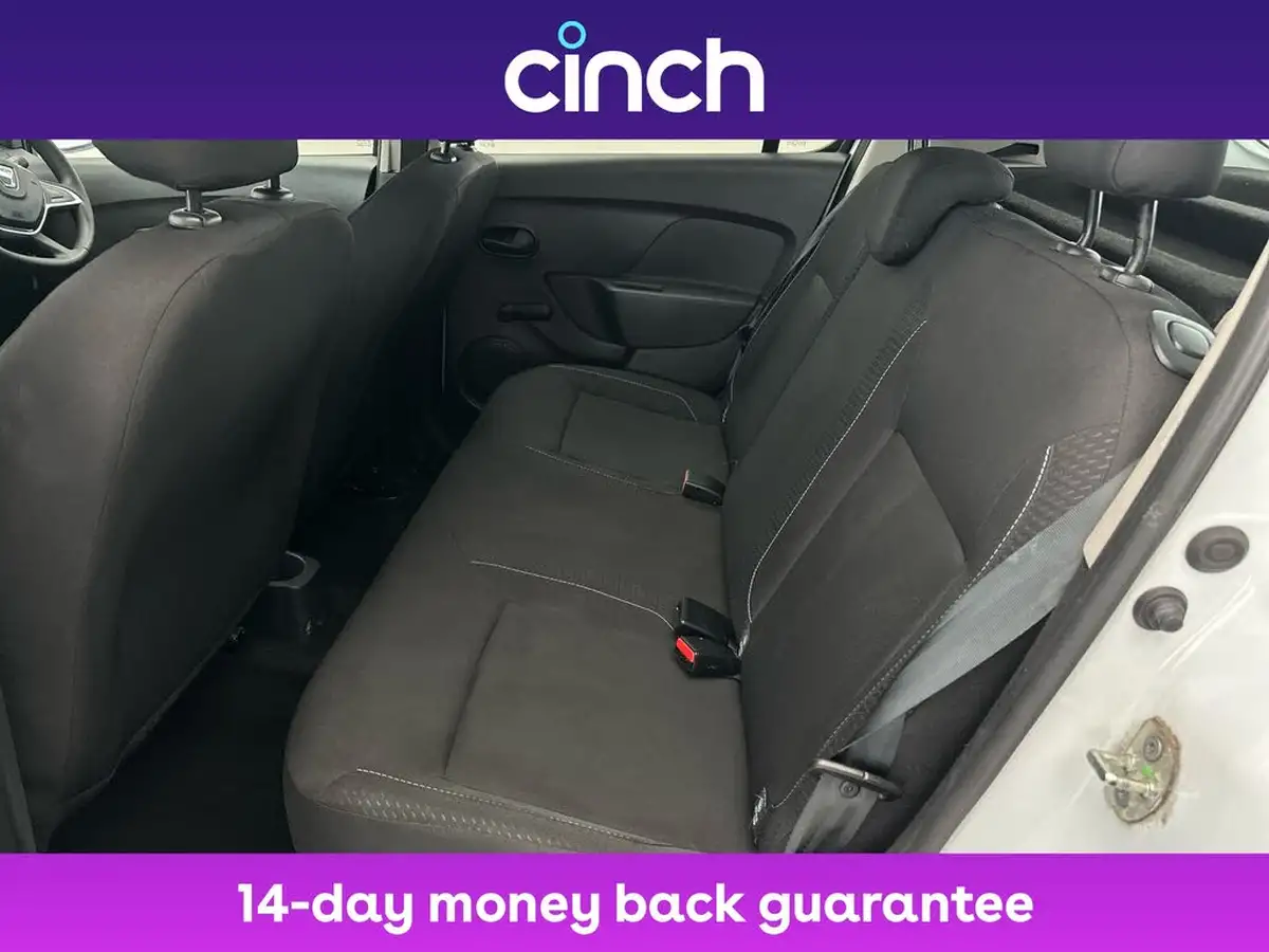 2020-dacia-sandero-10-sce-essential-big-13