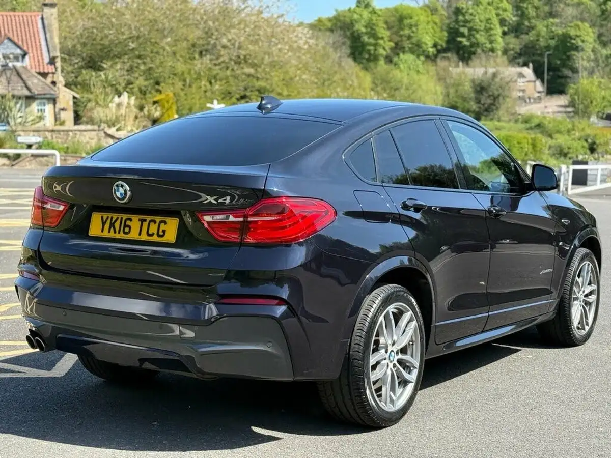 2016-bmw-x4-30td-xdrive30d-m-sport-big-14