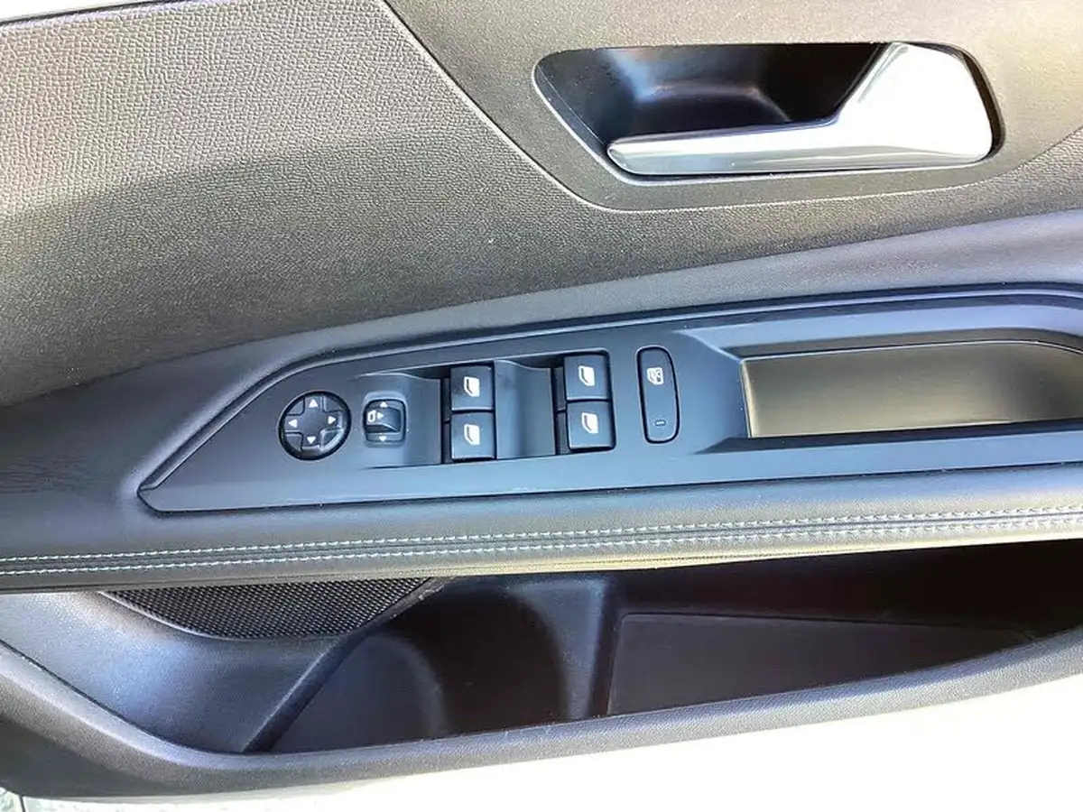 2021-peugeot-3008-suv-15-bluehdi-allure-eat8-big-20
