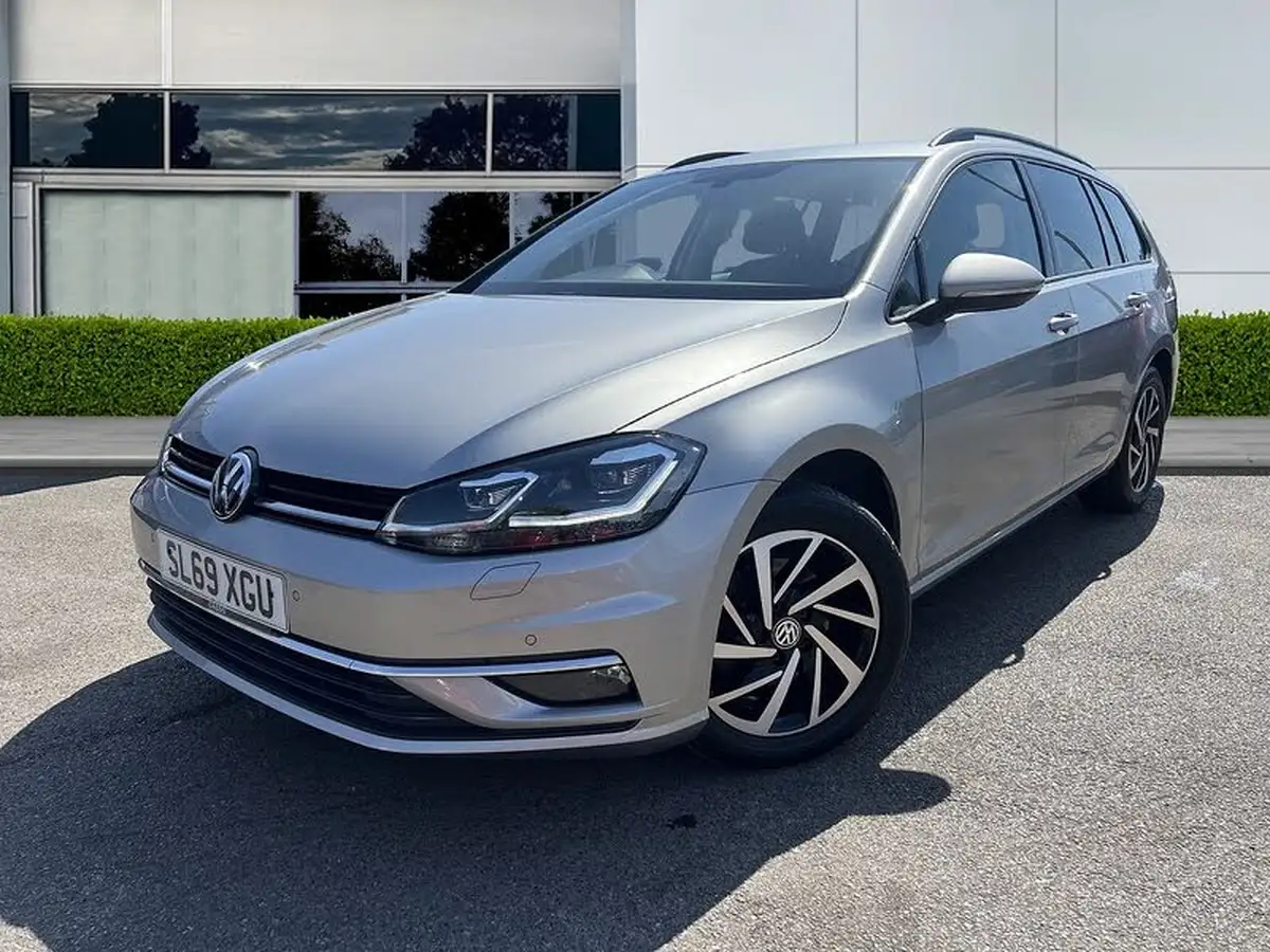 2019-volkswagen-golf-16tdi-match-edition-estate-big-2