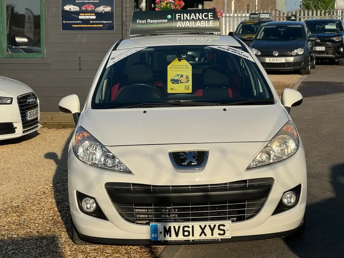2012-peugeot-207-14-sportium-75-5d-1360cc-big-47