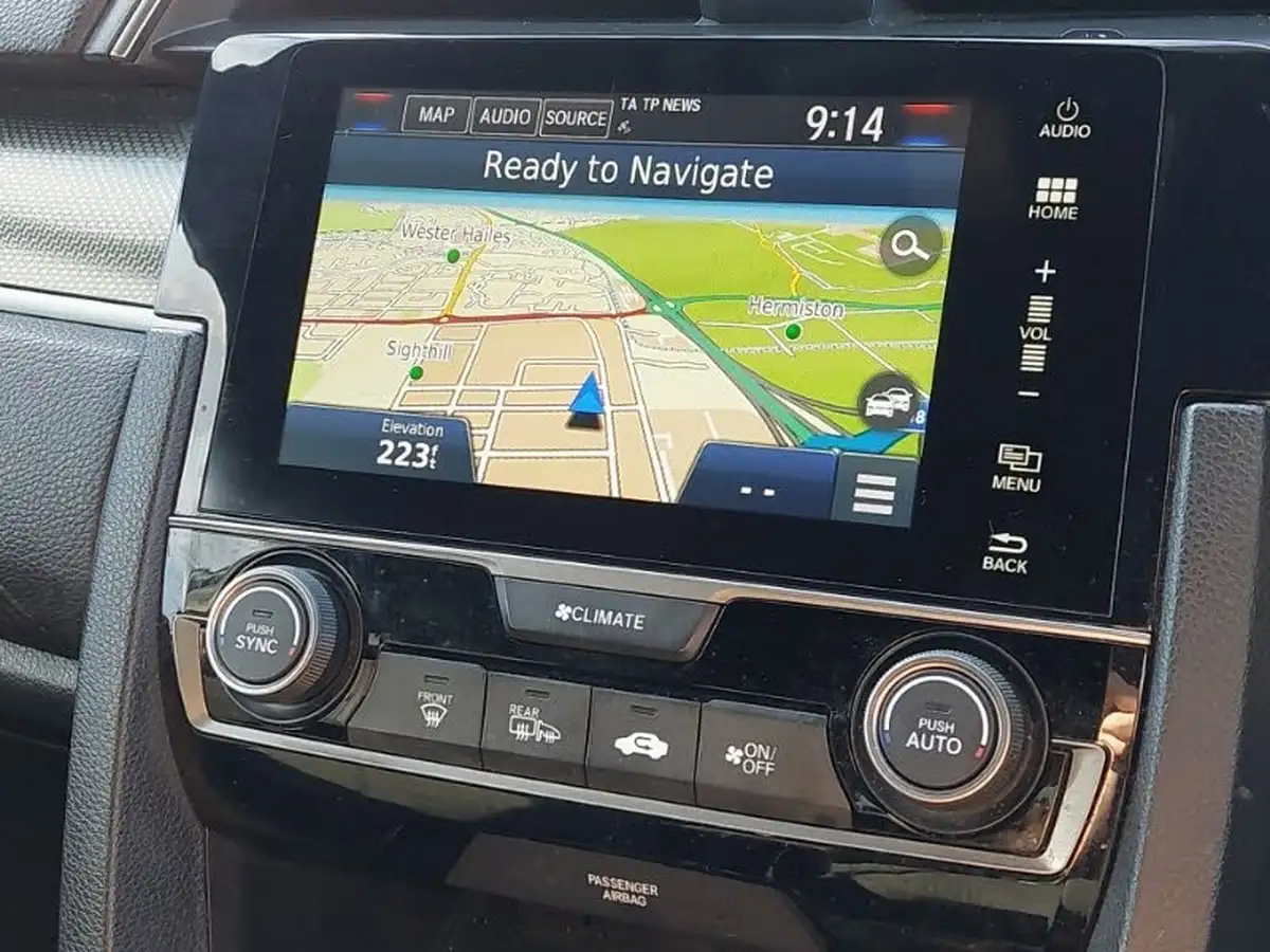 2018-honda-civic-16-i-dtec-sr-hatchback-5d-big-12