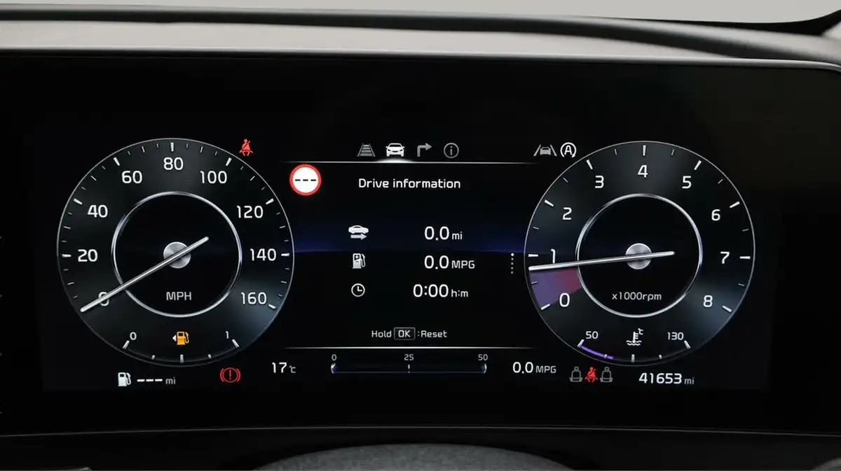 2023-kia-sportage-16-t-gdi-3-148bhp-big-10