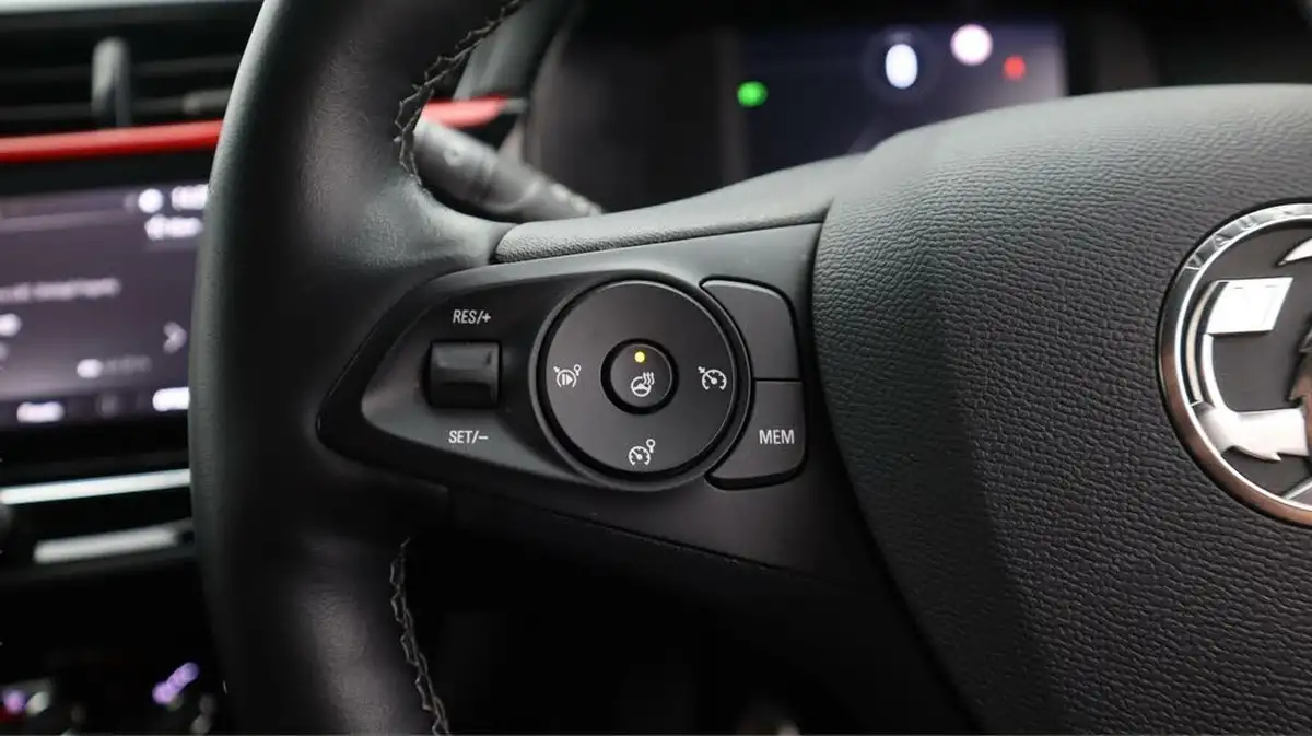 2022-vauxhall-corsa-12-turbo-sri-edition-100ps-big-24