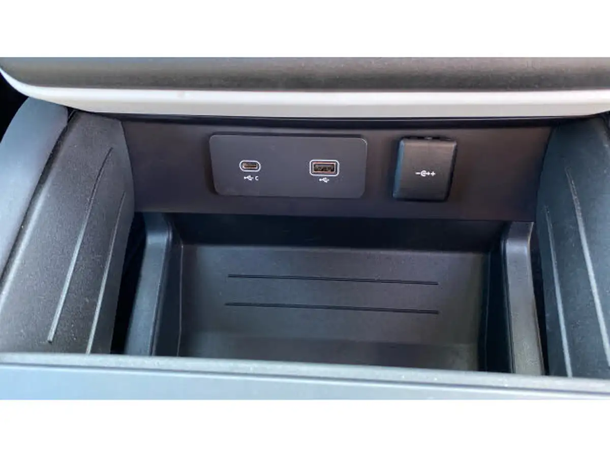 2023-land-rover-110-defender-30-d250-x-dynamic-se-big-32