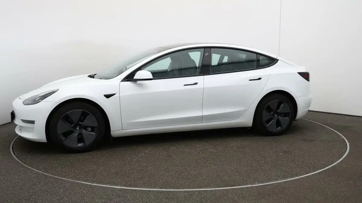 2021-tesla-model-3-e-long-range-4x4-big-58