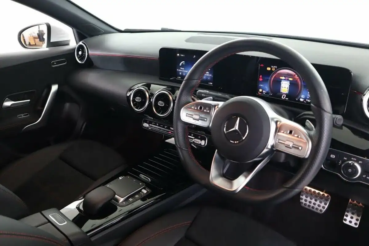 2020-mercedes-benz-a-class-13-a250e-amg-line-saloon-4d-big-8