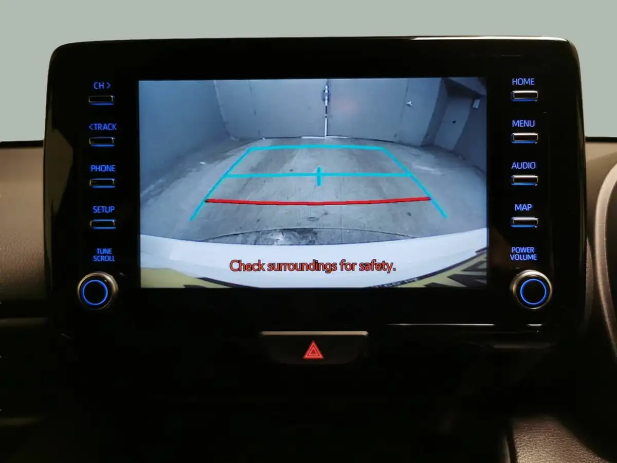 2021-toyota-yaris-16-gr-circuit-pack-big-5