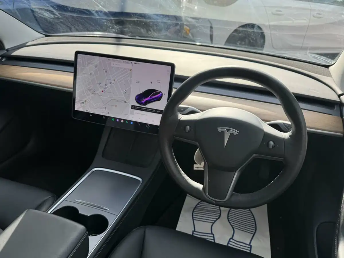 2021-tesla-model-3-e-long-range-4x4-big-35