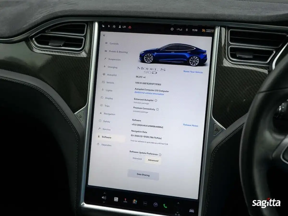 2017-tesla-model-s-e-90d-311kw-nav-big-22