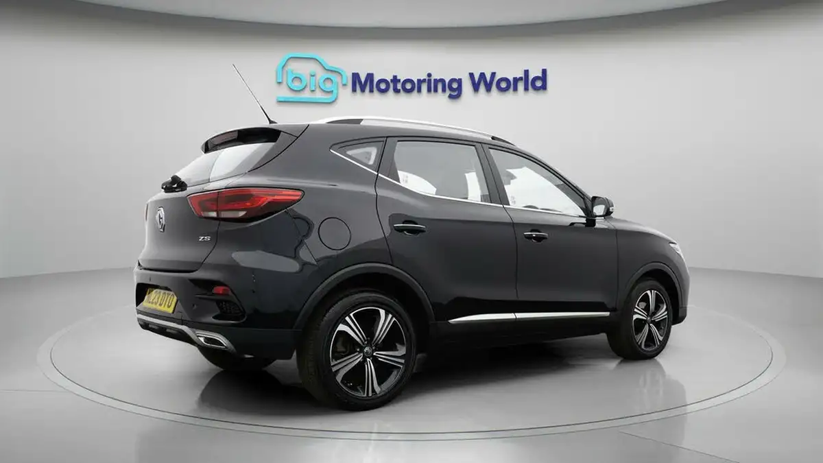 2023-mg-zs-suv-10t-gdi-excite-big-6