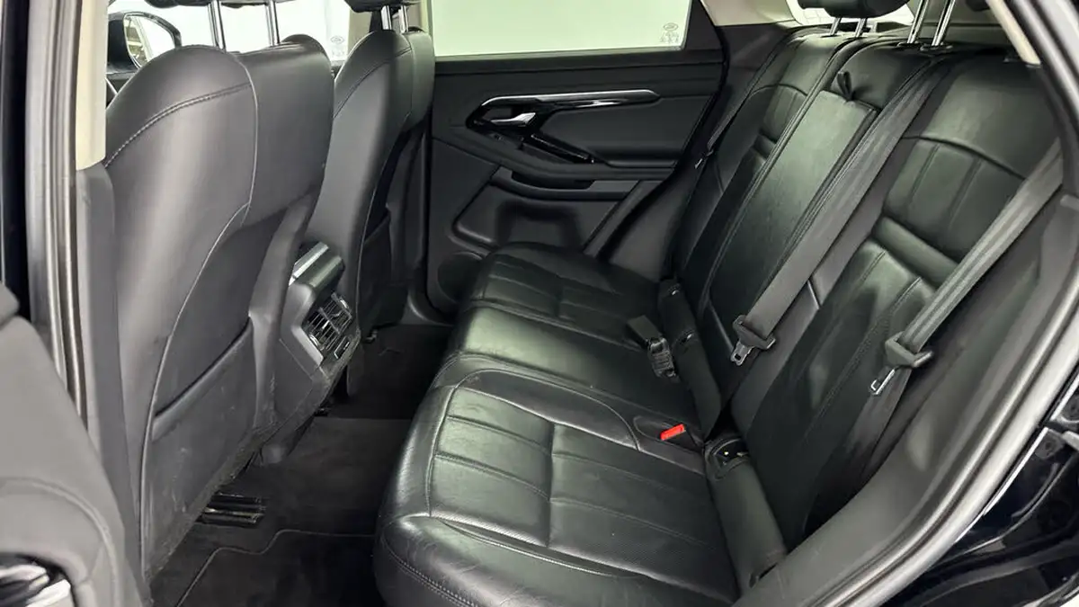 2019-land-rover-range-rover-evoque-20-p200-se-big-13