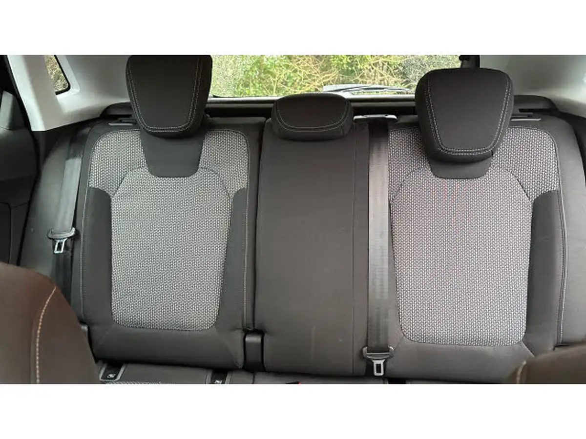 2020-vauxhall-grandland-x-12-se-big-14