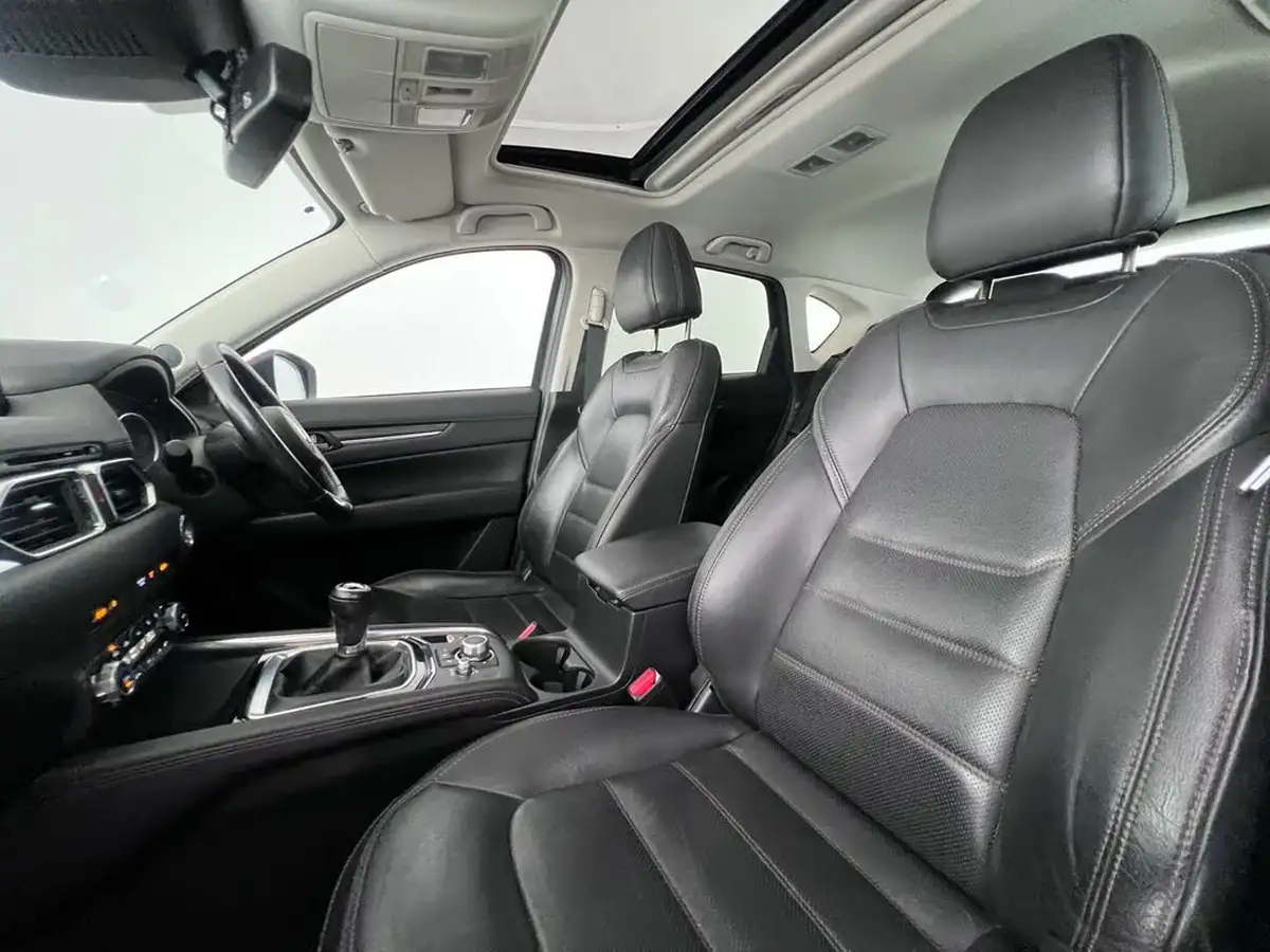 2018-mazda-cx-5-20-sport-nav-big-10