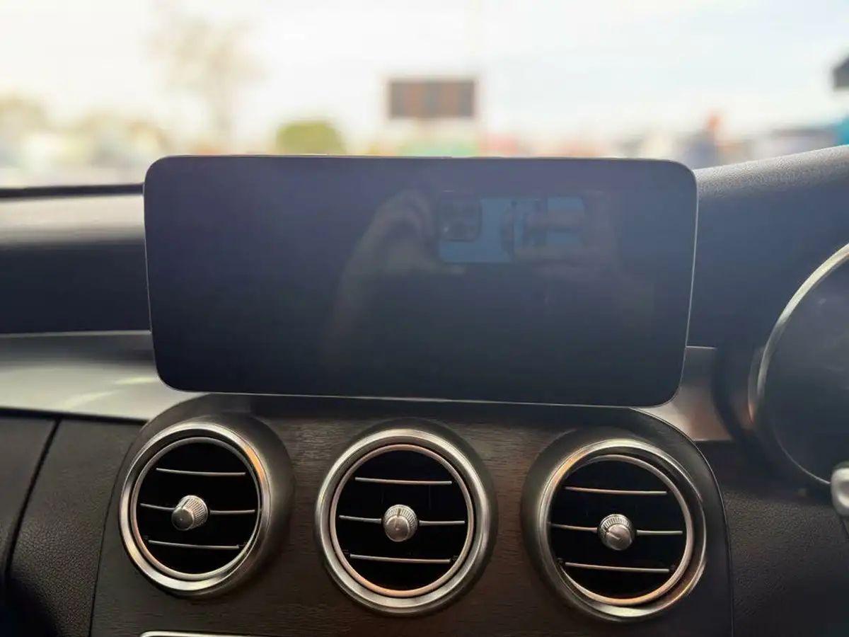 2019-mercedes-benz-c-class-20d-c300d-amg-line-245ps-ss-estate-5d-big-38