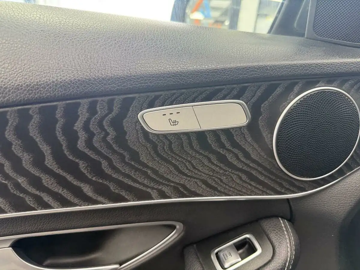 2019-mercedes-benz-c-class-20d-c300d-amg-line-245ps-ss-estate-5d-big-62