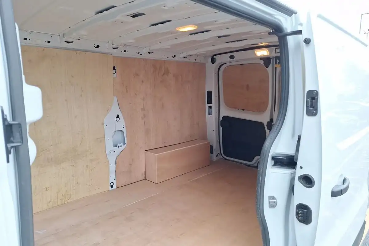 2023-renault-trafic-20dci-ll30-130-start-big-38