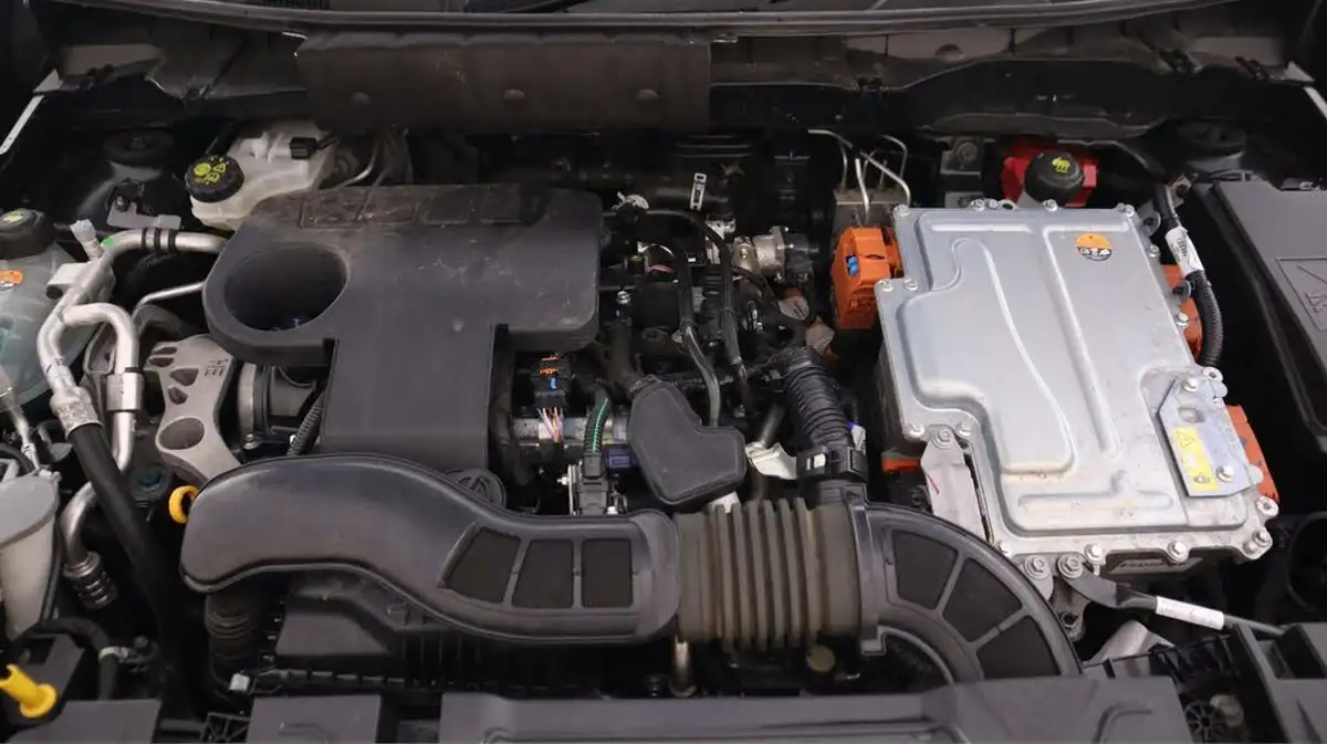 2022-nissan-juke-16-hybrid-tekna-big-19