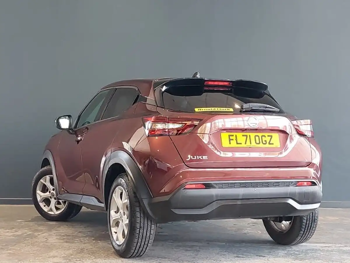 2022-nissan-juke-10-dig-t-n-connecta-big-1