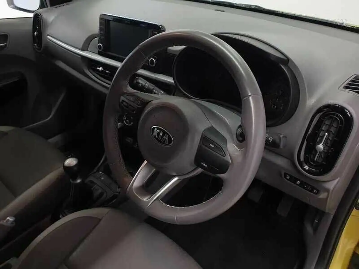 2020-kia-picanto-10-zest-big-9