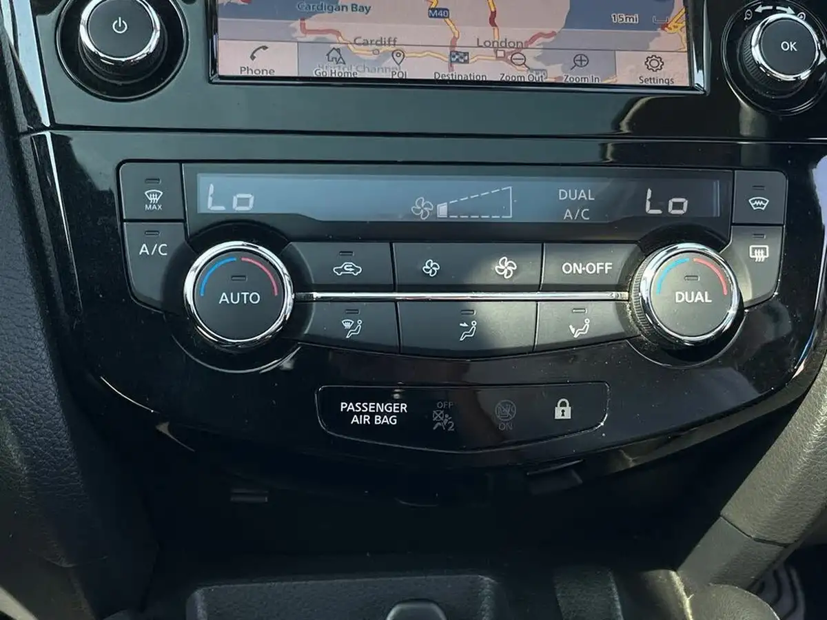 2020-nissan-qashqai-13-dig-t-tekna-160ps-big-11
