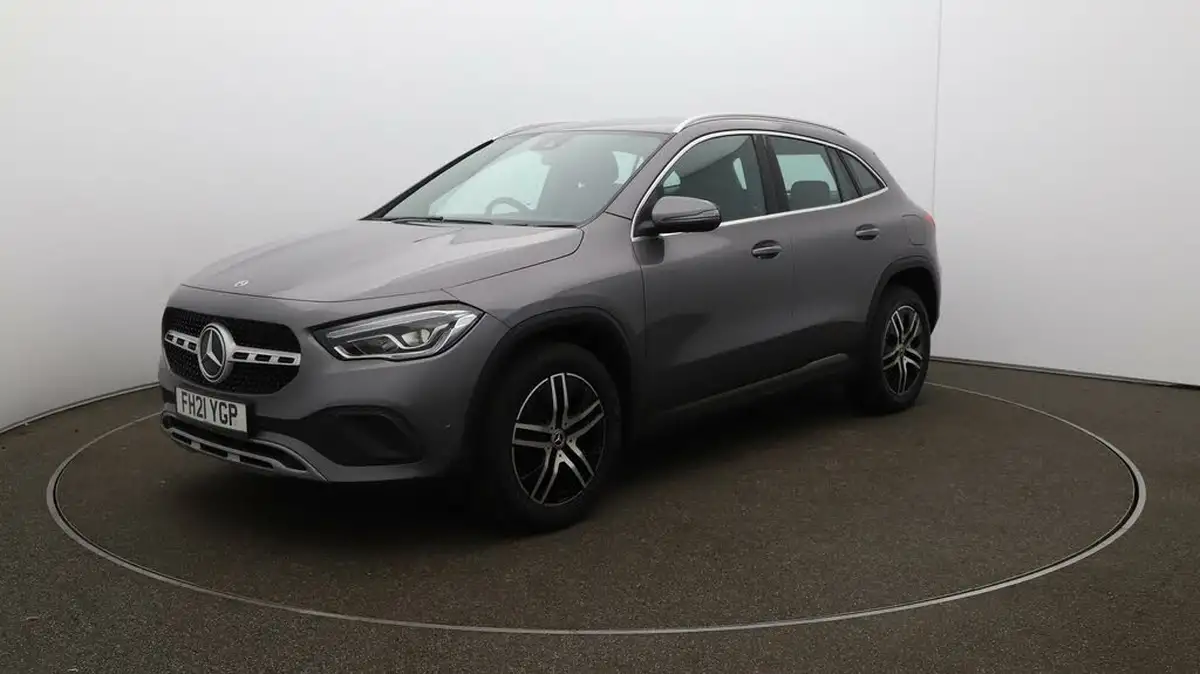 2021-mercedes-benz-gla-class-13-gla-200-sport-executive-big-61