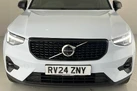 2024-volvo-xc40-20-b4-plus-small-39