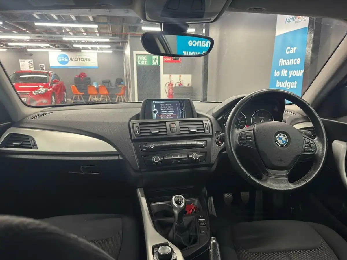 2013-bmw-1-series-20td-116d-se-116bhp-sports-hatch-3d-big-8