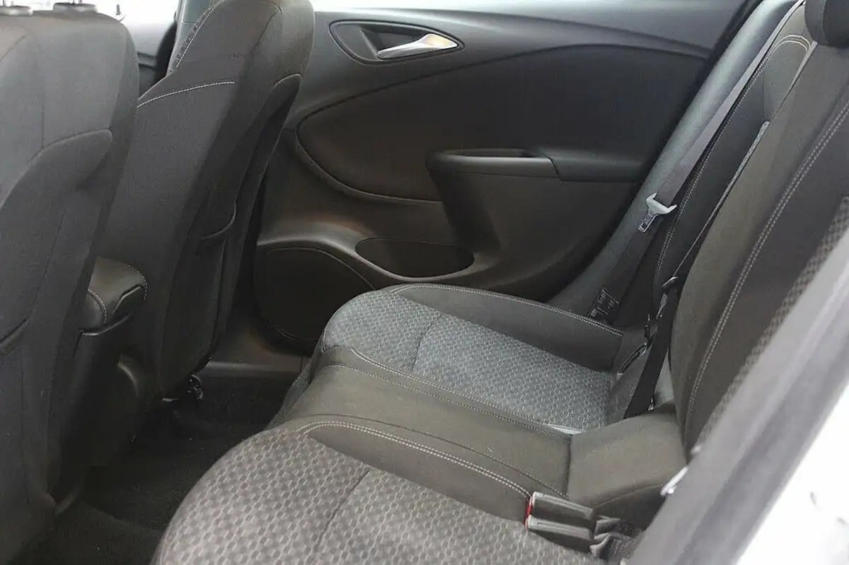 2019-vauxhall-astra-14i-16v-turbo-sri-vx-line-nav-ss-big-21