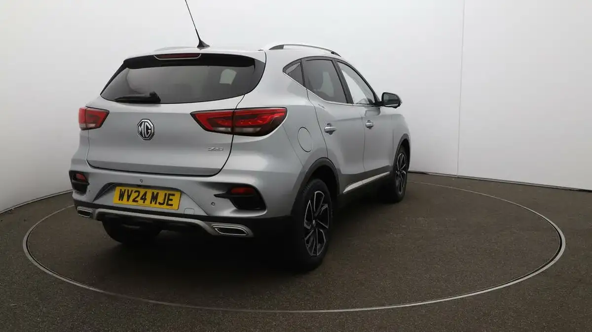 2024-mg-zs-suv-10t-gdi-exclusive-big-45