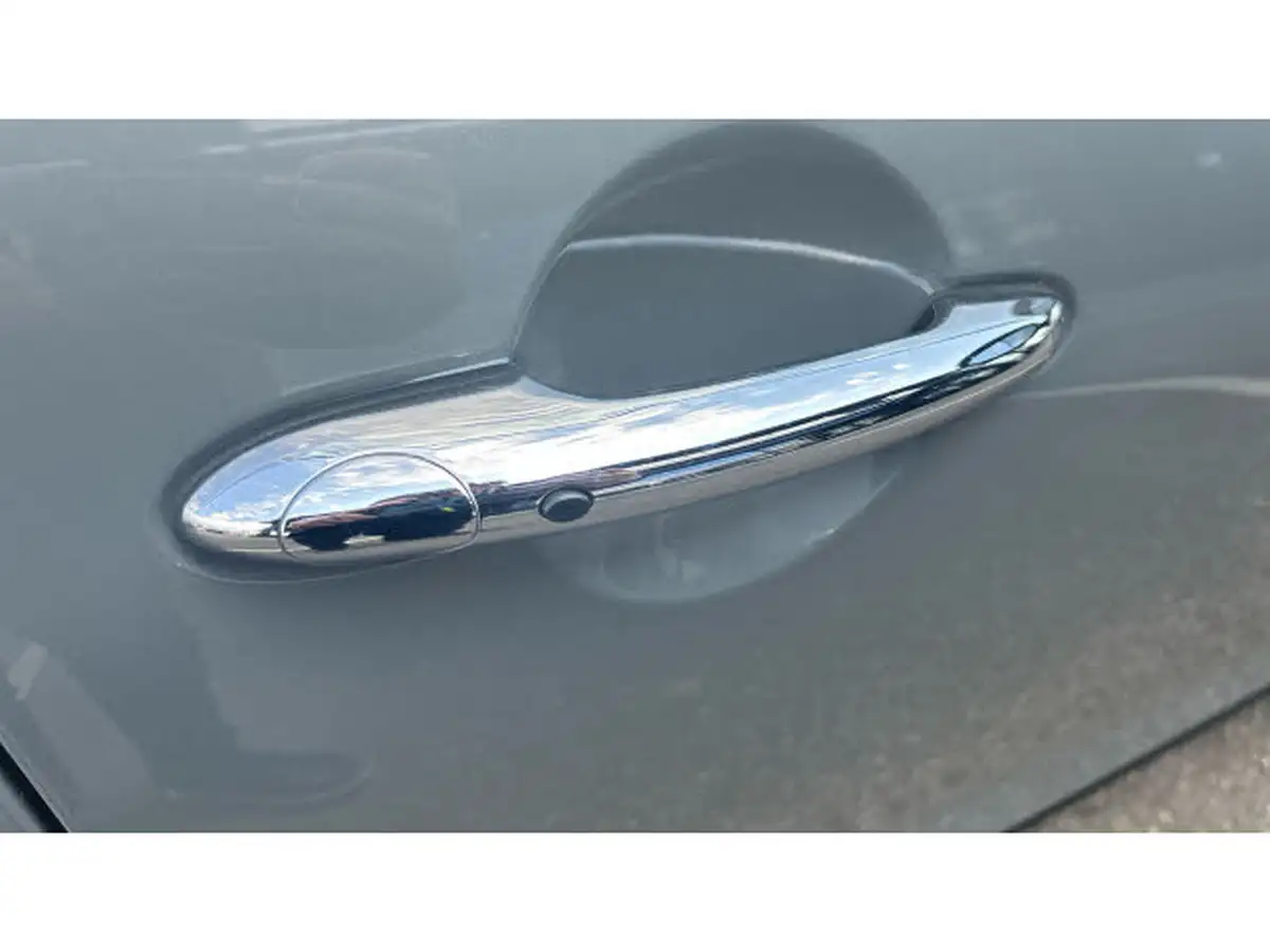 2021-mini-cooper-15-one-classic-5d-big-36
