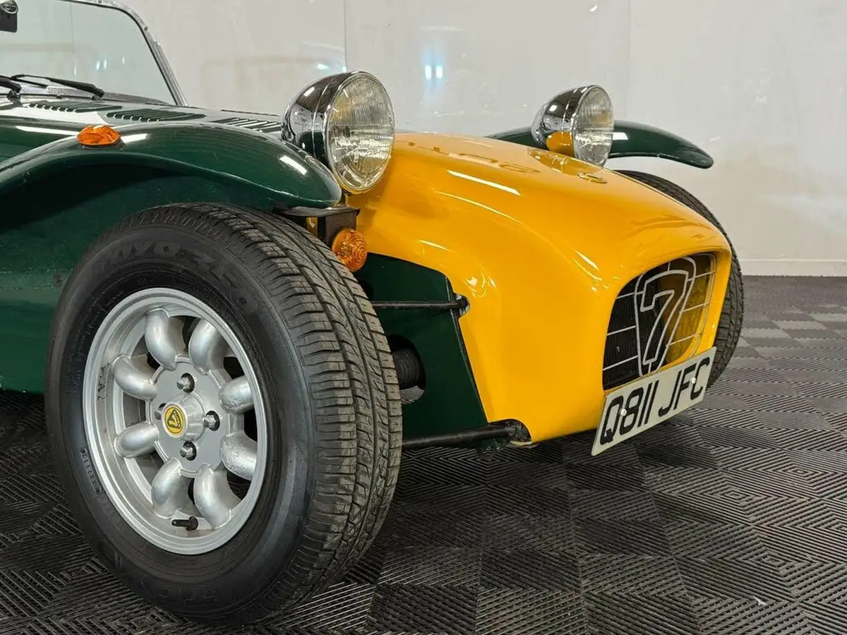 1995-caterham-super-seven-big-8