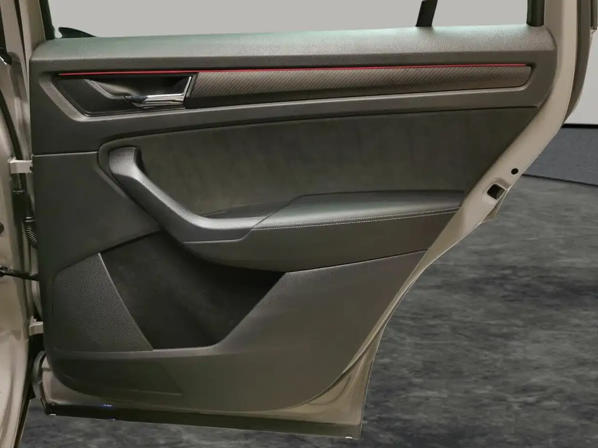 2021-skoda-kodiaq-15-tsi-sportline-big-27