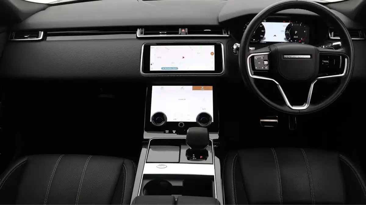 2022-land-rover-range-rover-velar-20-d200-r-dynamic-se-big-13