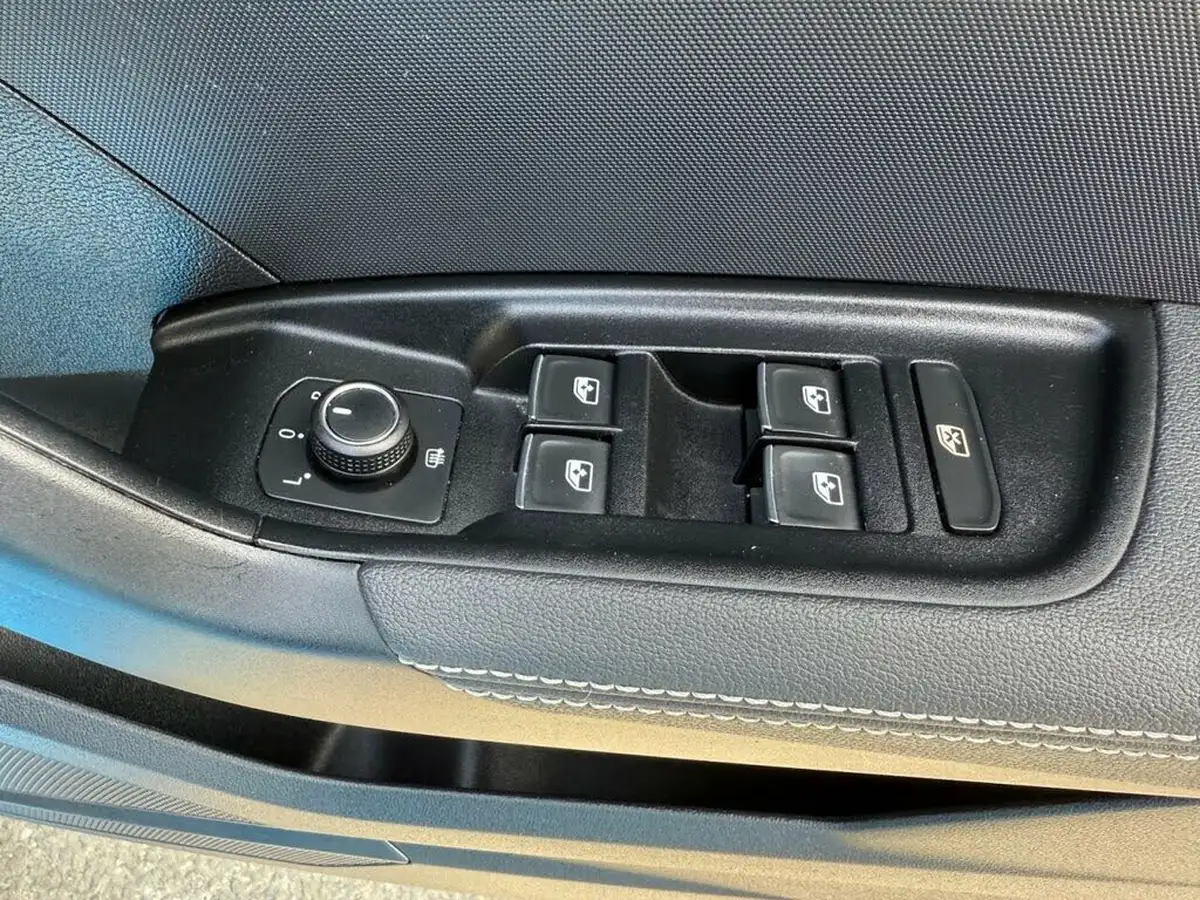 2019-audi-a1-10-30-tfsi-s-line-ss-big-38