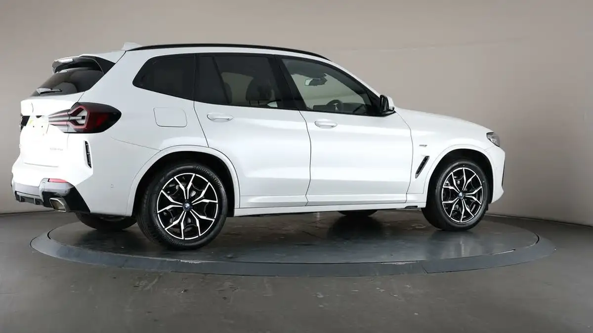 2022-bmw-x3-20-xdrive-30e-m-sport-big-56
