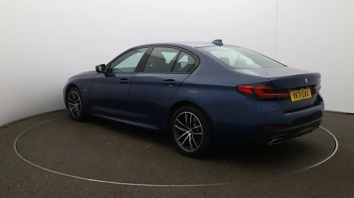 2021-bmw-5-series-20-530e-m-sport-saloon-4d-big-56