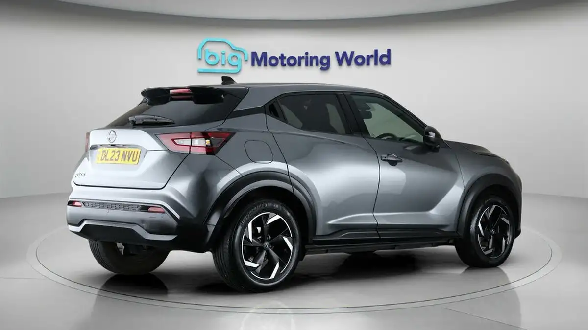 2023-nissan-juke-10-dig-t-n-connecta-big-7
