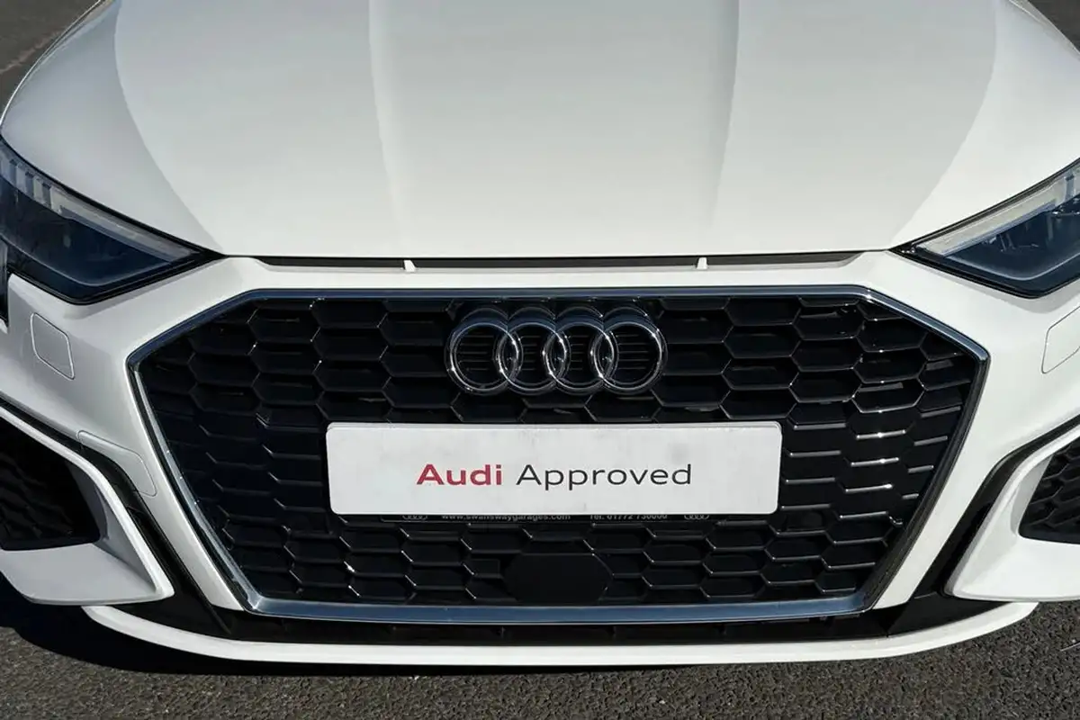 2022-audi-a3-15-35-tfsi-s-line-sportback-5d-big-30